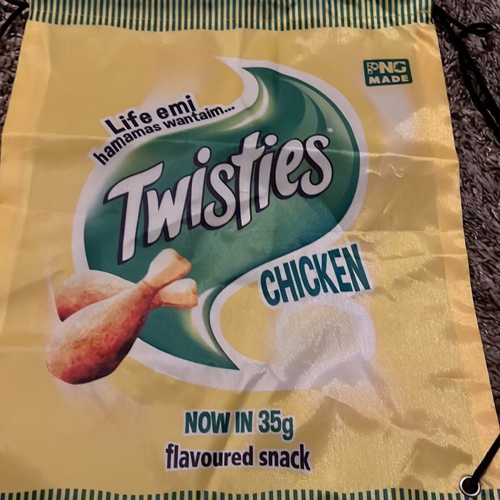 Twisties Chicken Drawstring Bag - Picture 3 of 4